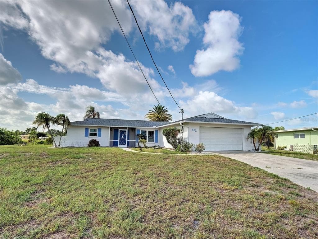 412 PINE TREE TERRACE photo 2