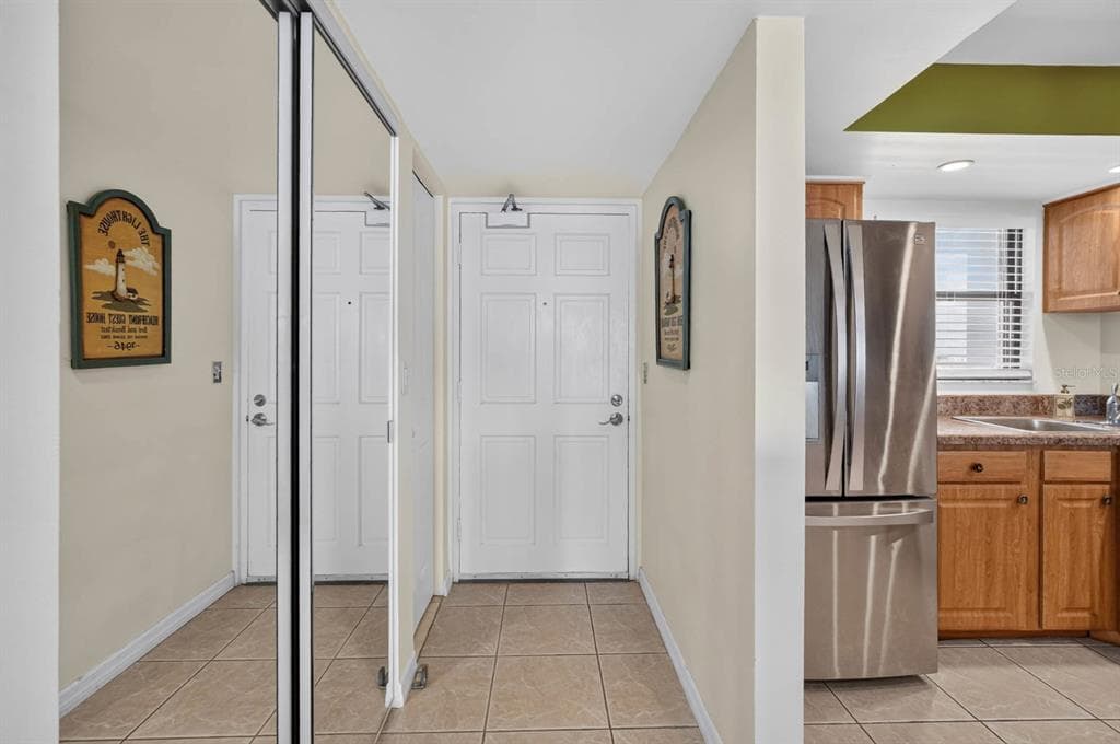 4745 S ATLANTIC AVENUE 4050 photo 6