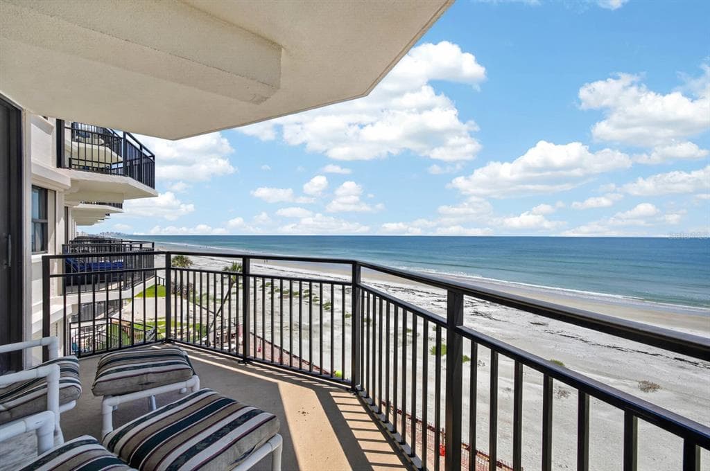 4745 S ATLANTIC AVENUE 4050 photo 3