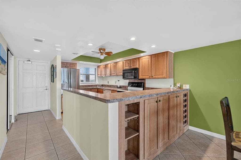 4745 S ATLANTIC AVENUE 4050 photo 8