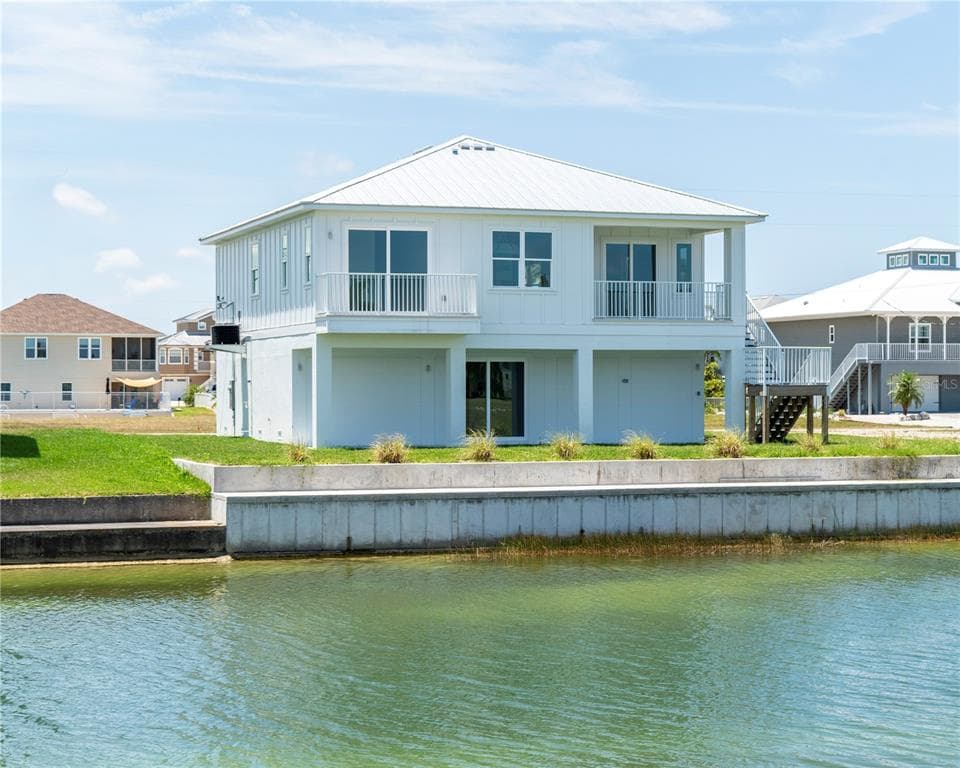 4050 JEWFISH DRIVE photo 1