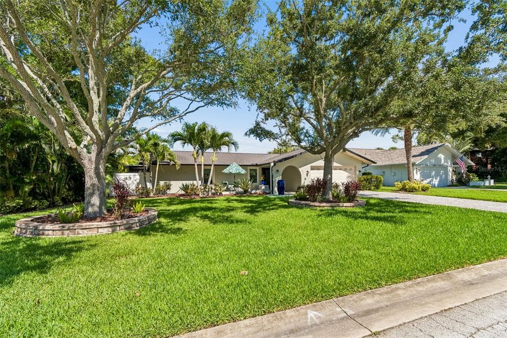 725 DEL ORO DRIVE photo 5