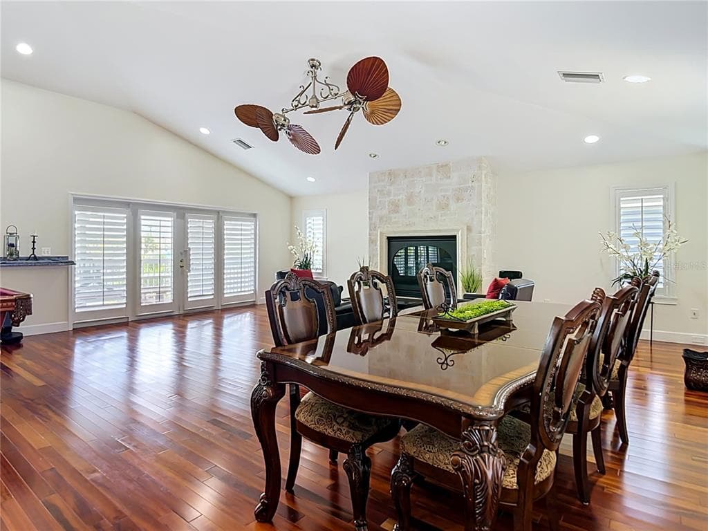 4146 DIAZ COURT photo 17