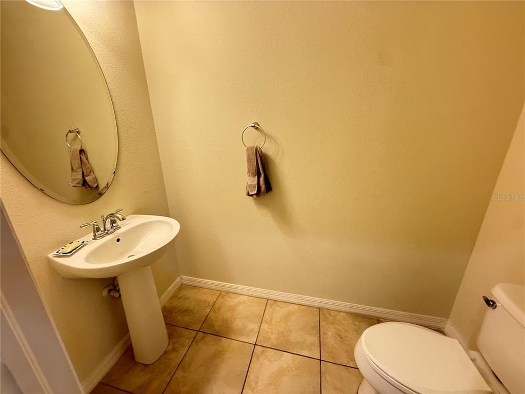 9154 HILLCROFT DRIVE photo 22