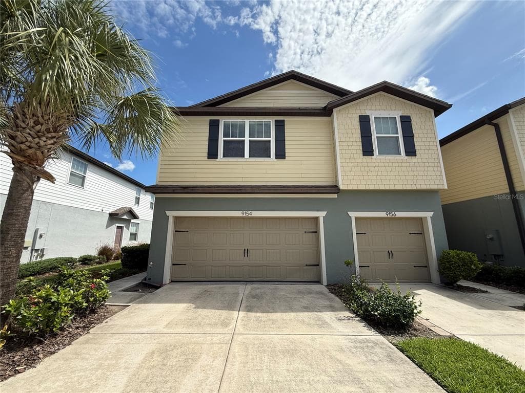 9154 HILLCROFT DRIVE photo 4