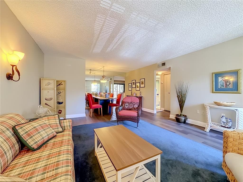 425 30TH AVENUE W C212 photo 5