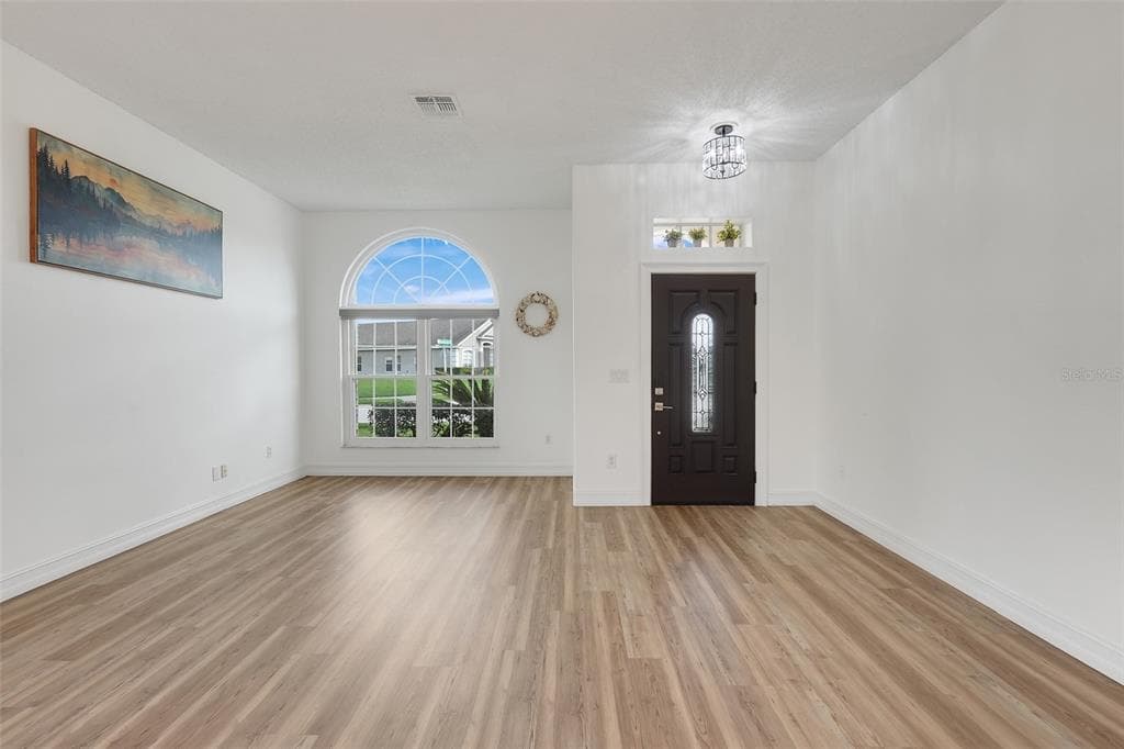 16740 GLENBROOK BOULEVARD photo 7