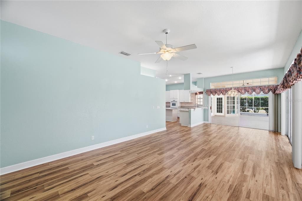 2116 PLATINUM DRIVE photo 12