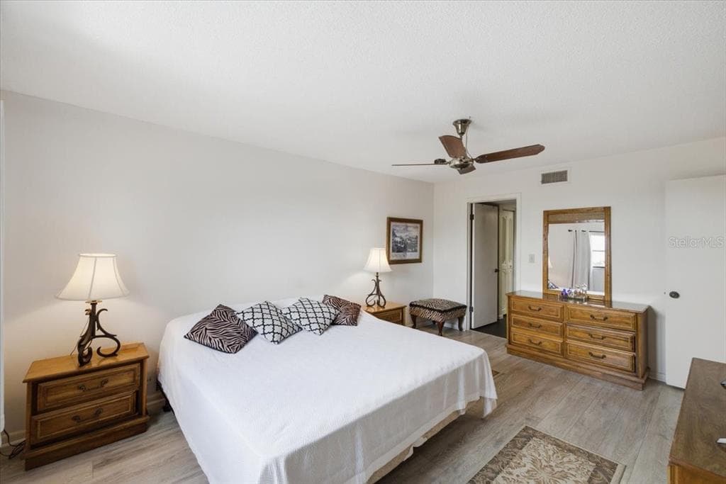 7050 SUNSET DRIVE S 216 photo 10