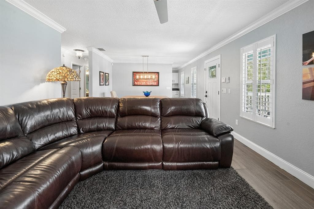 8213 RIVERVIEW ROAD photo 14