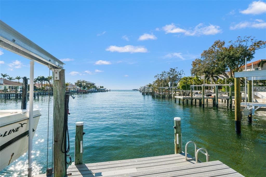 2605 S BEACH DRIVE photo 4