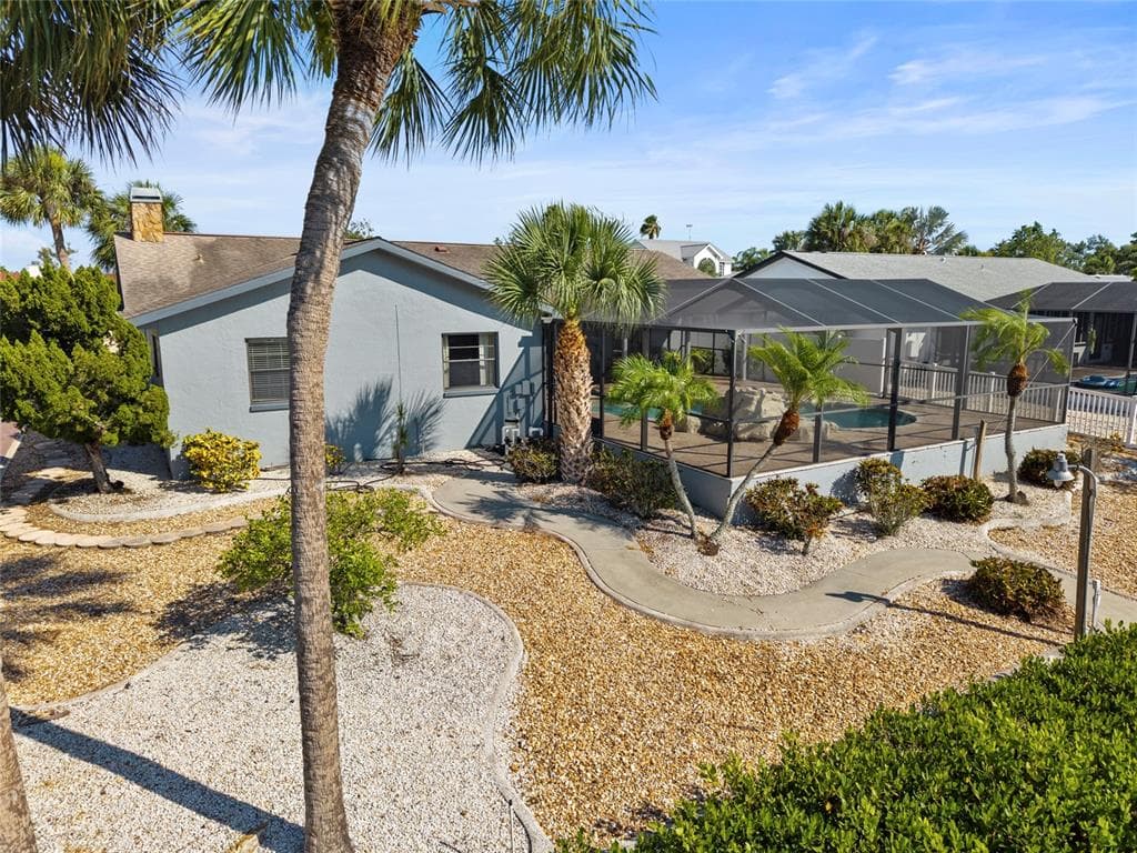 921 BIRDIE WAY photo 23