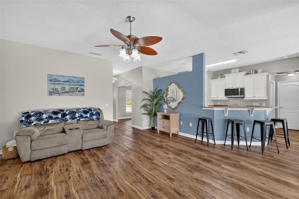 12037 EAGLE POINT CT photo 12