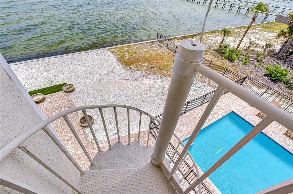 6504 SURFSIDE BOULEVARD 8 photo 16