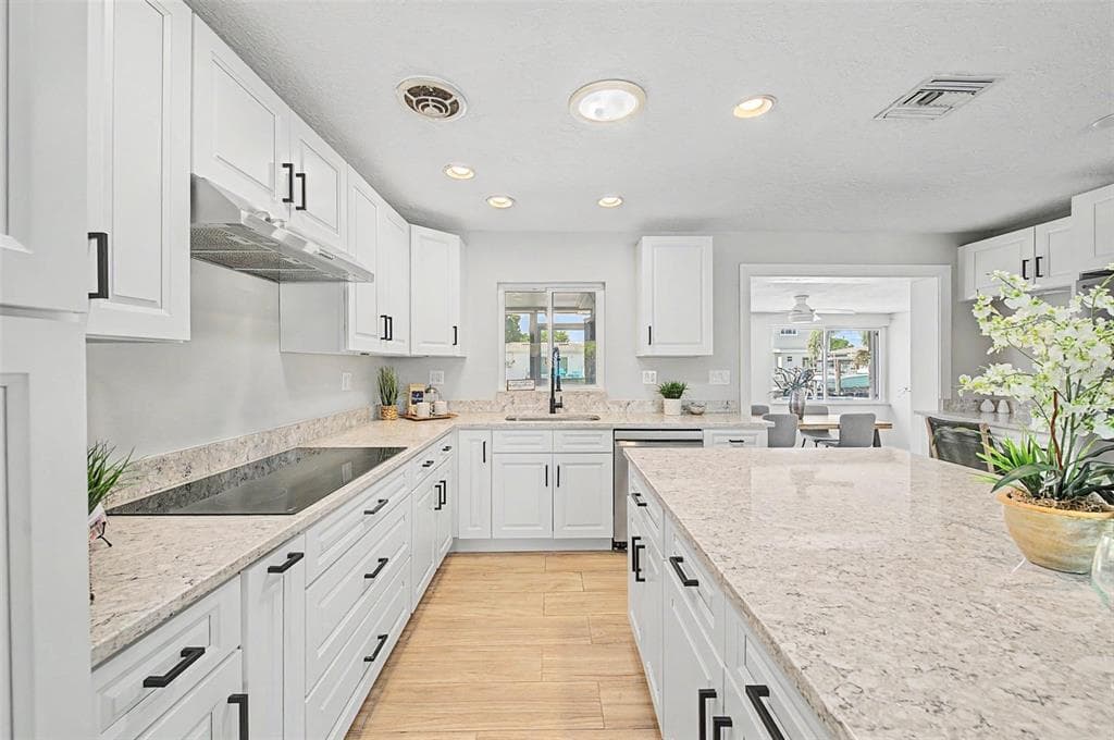 9472 TREASURE LANE NE photo 13