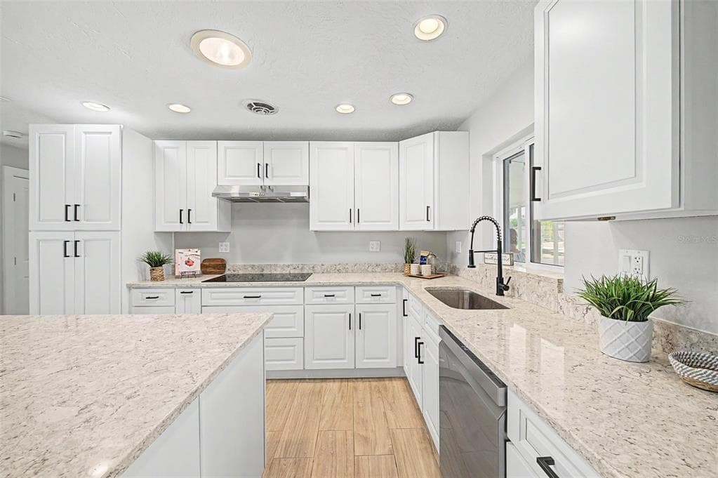 9472 TREASURE LANE NE photo 15