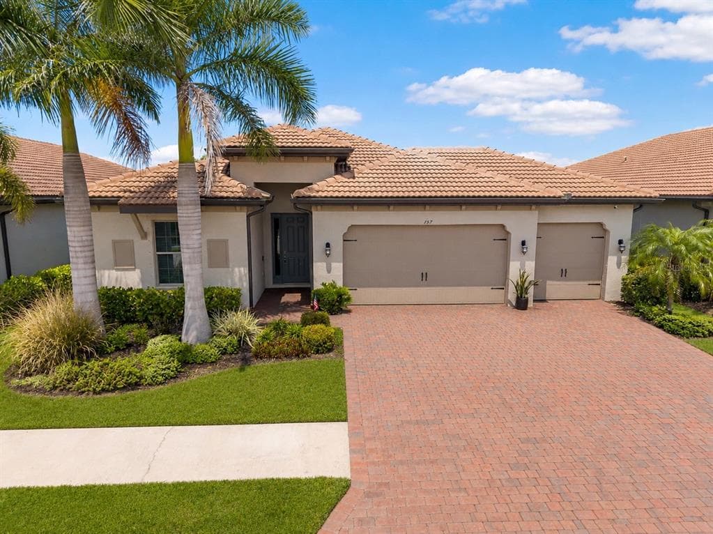 157 VERAZA COURT photo 2