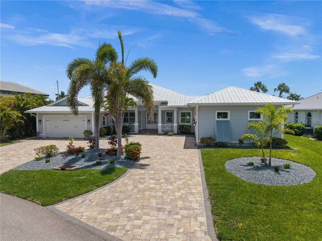 105 SW 52ND STREET photo 9
