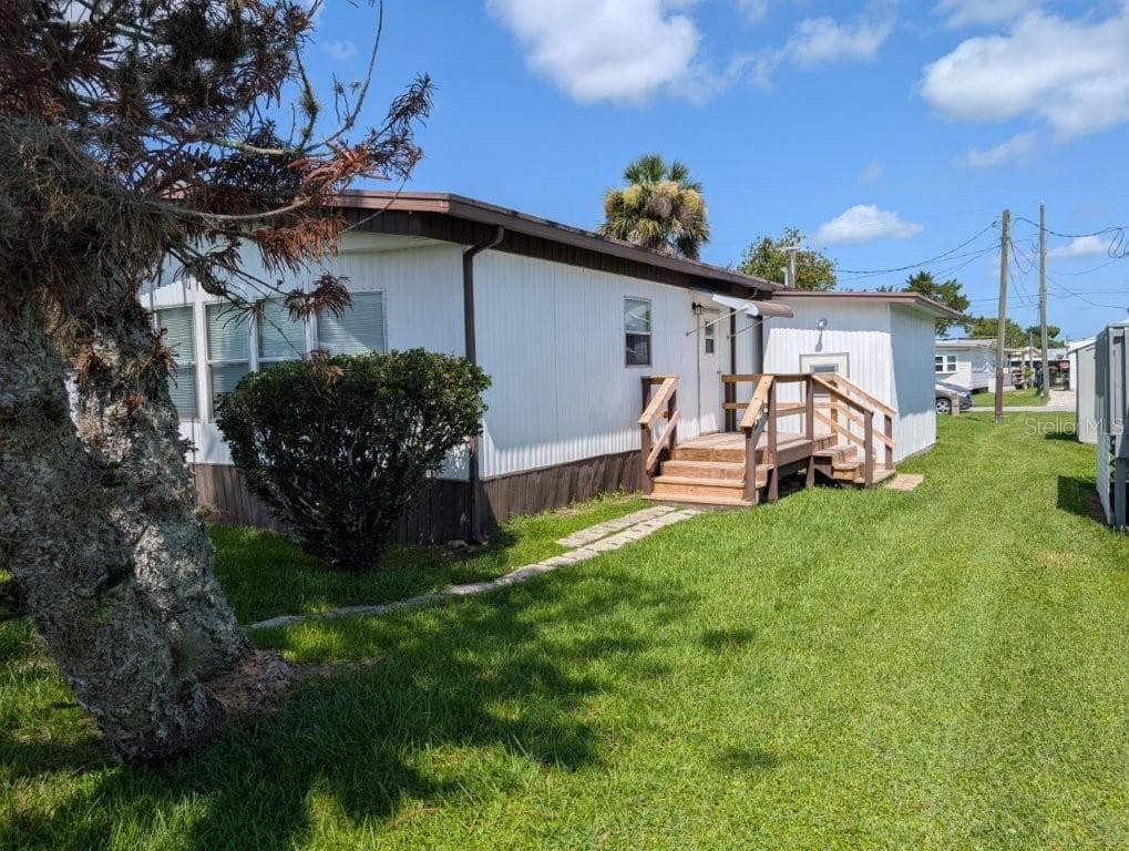 154 MOONLITE DRIVE photo 13