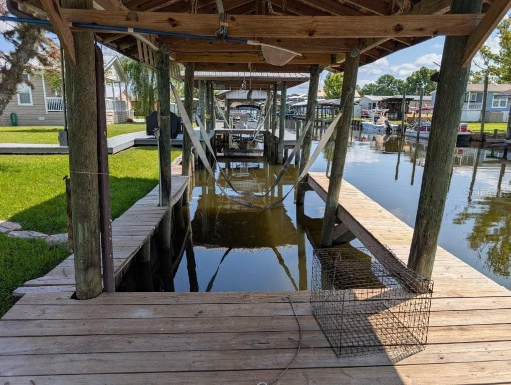 154 MOONLITE DRIVE photo 11