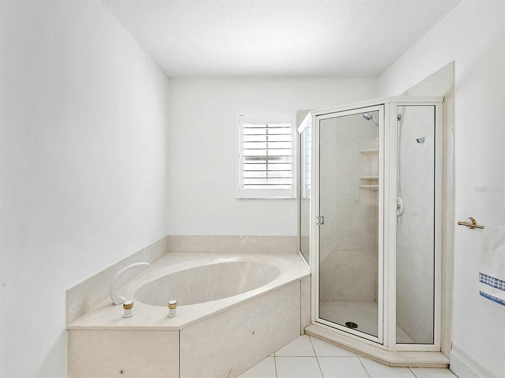 396 BAYSHORE DRIVE photo 20