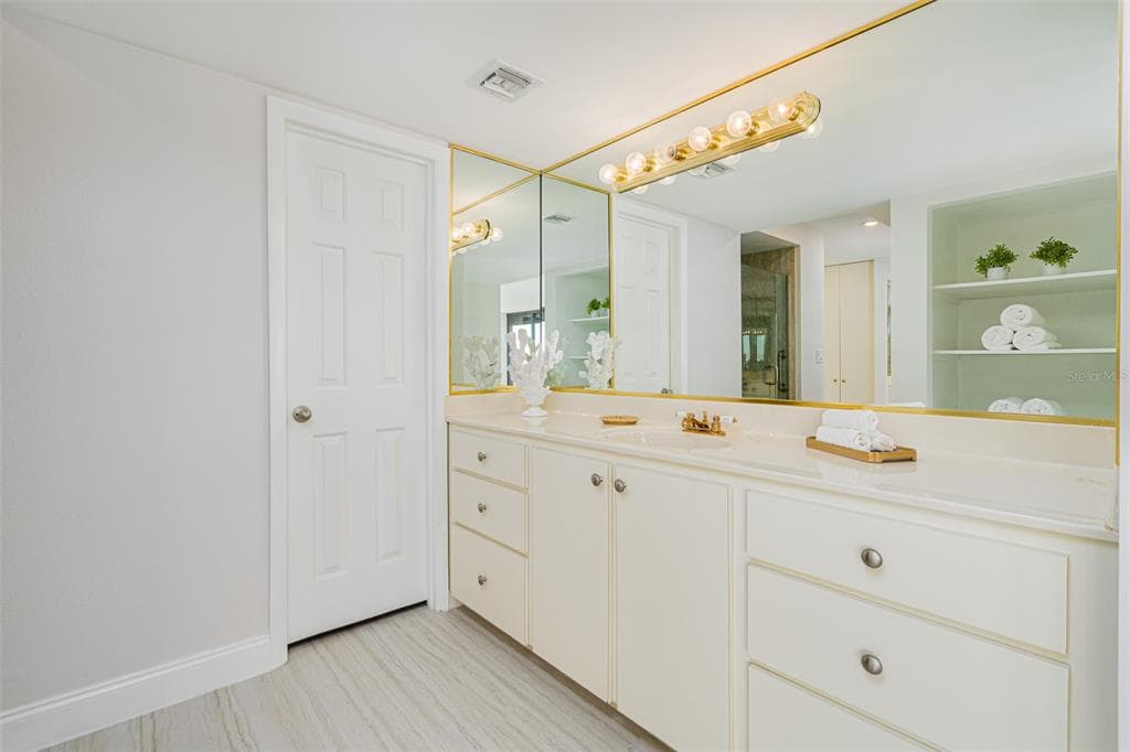 2200 N ATLANTIC AVENUE 1502 photo 24