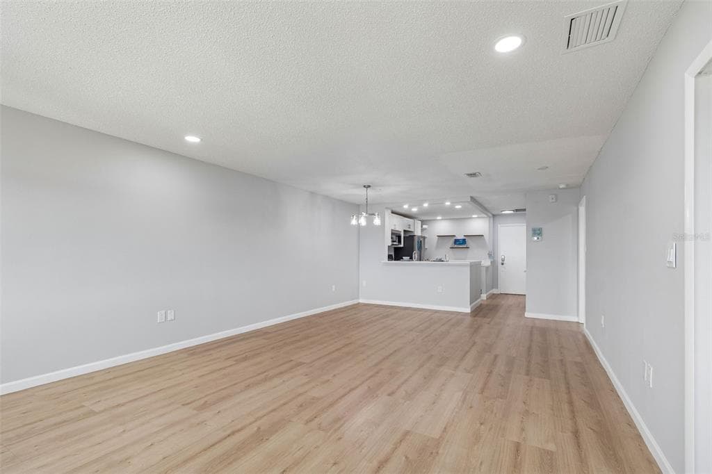 100 BLUFF VIEW DRIVE 509C photo 23