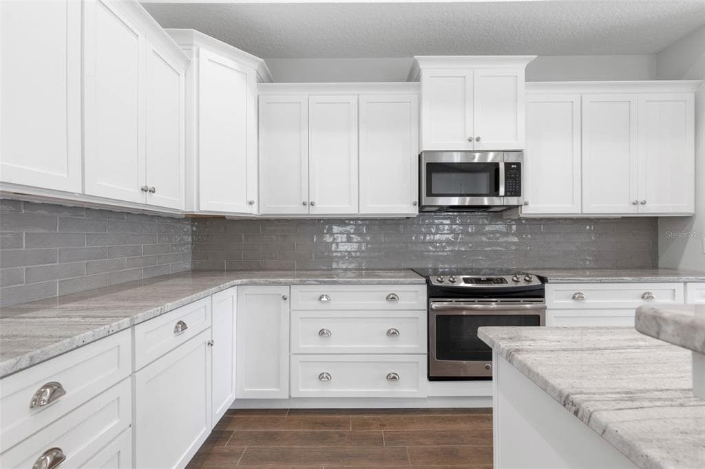 127 SEASIDE POINT photo 20