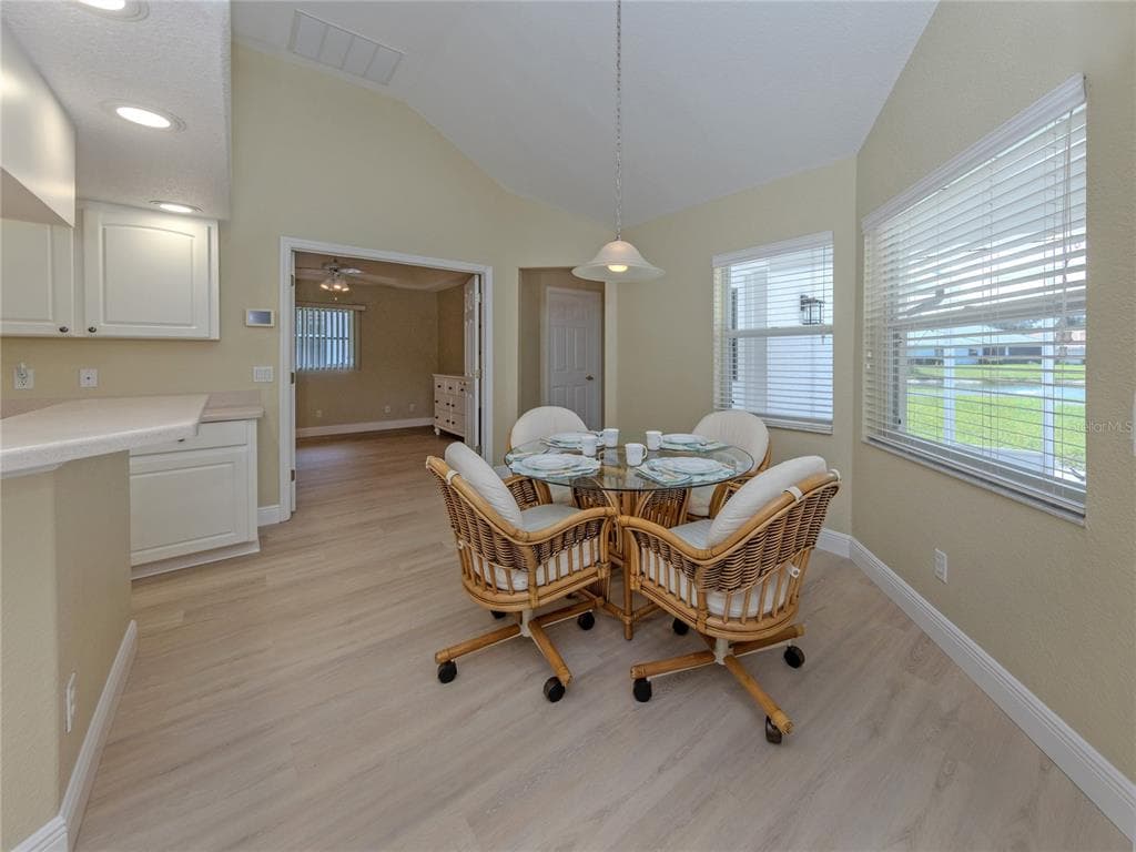 5078 WINTER ROSE WAY photo 16