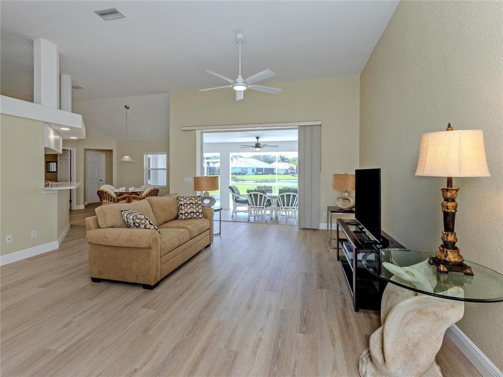 5078 WINTER ROSE WAY photo 3