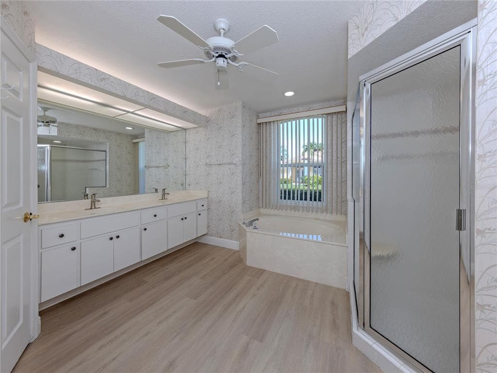 5078 WINTER ROSE WAY photo 19