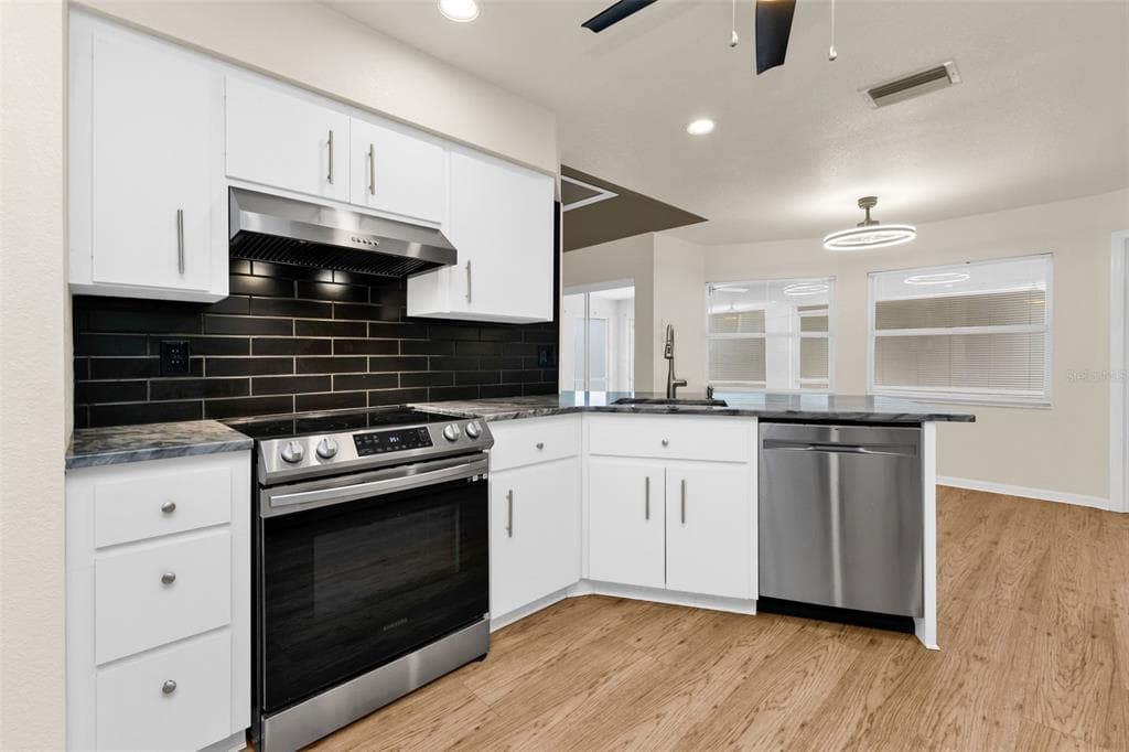 297 FLAMINGO BOULEVARD photo 5