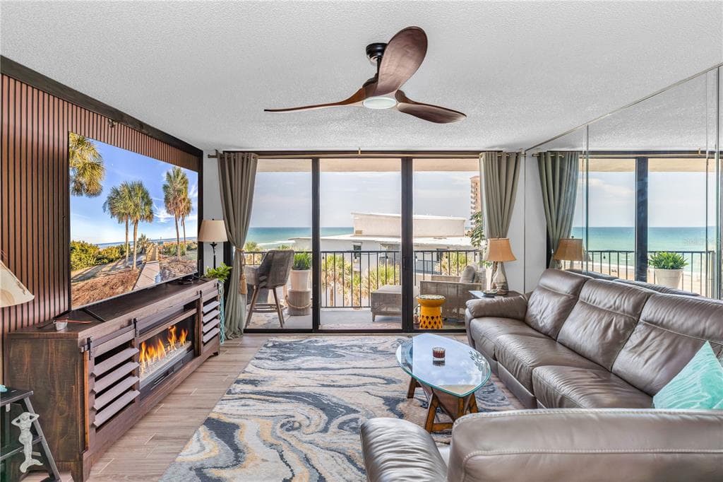 2425 S ATLANTIC AVENUE 4060 photo 17