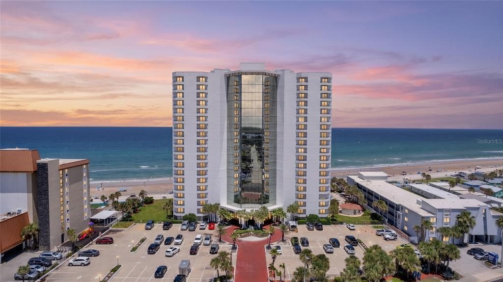 2425 S ATLANTIC AVENUE 4060 photo 1