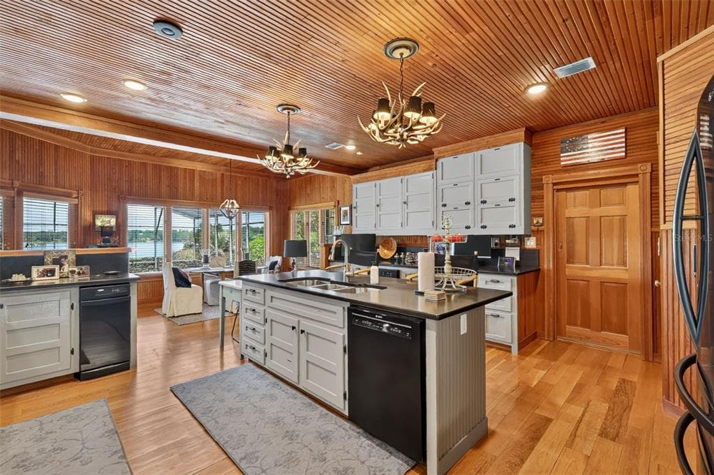 22625 LAKE SENECA ROAD photo 18