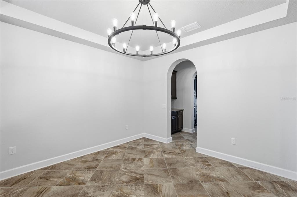 1120 MAZA PLACE photo 7
