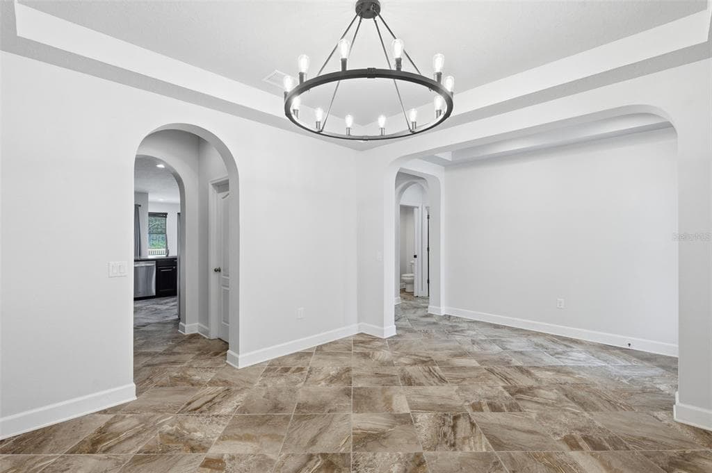 1120 MAZA PLACE photo 8