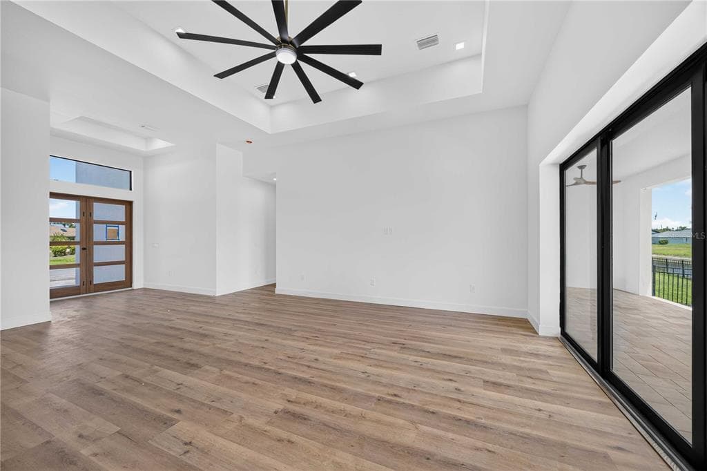 215 BUNKER ROAD photo 15