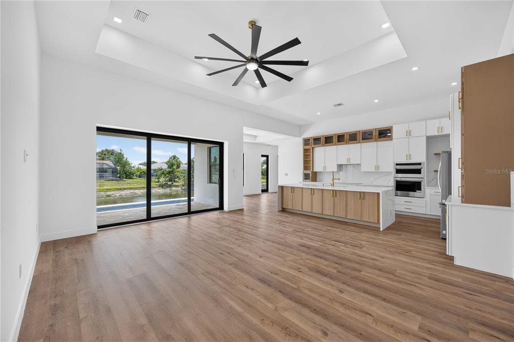 215 BUNKER ROAD photo 11
