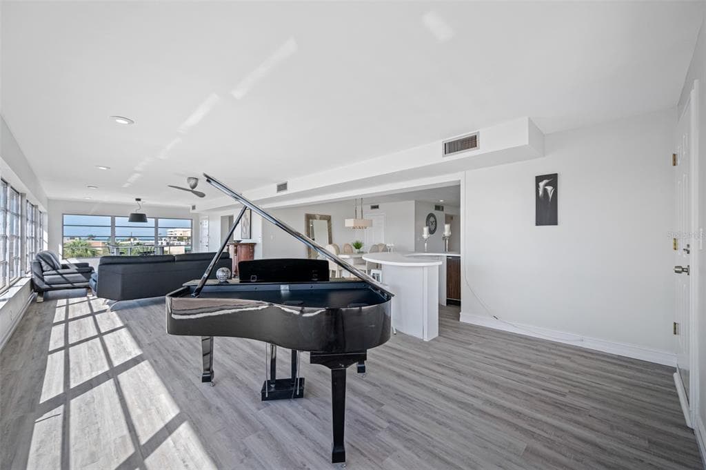 6363 GULF WINDS DRIVE 437 photo 13