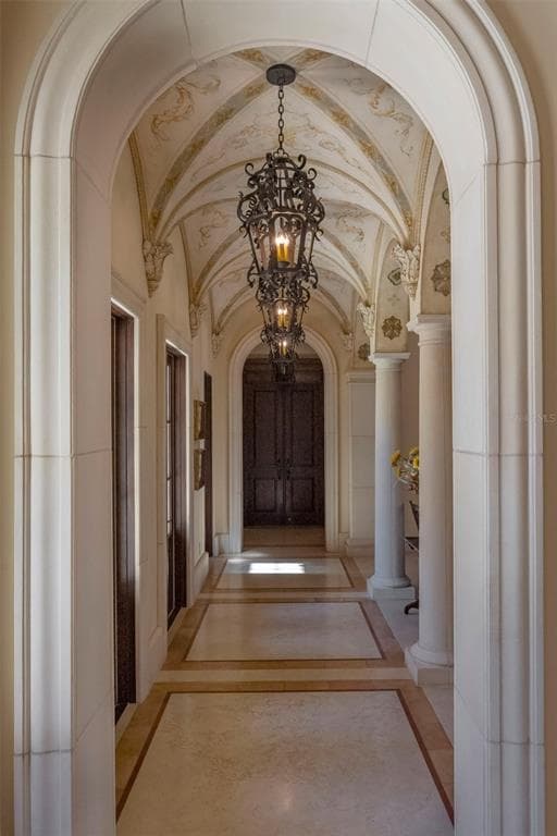 6119 GROSVENOR SHORE DRIVE photo 21