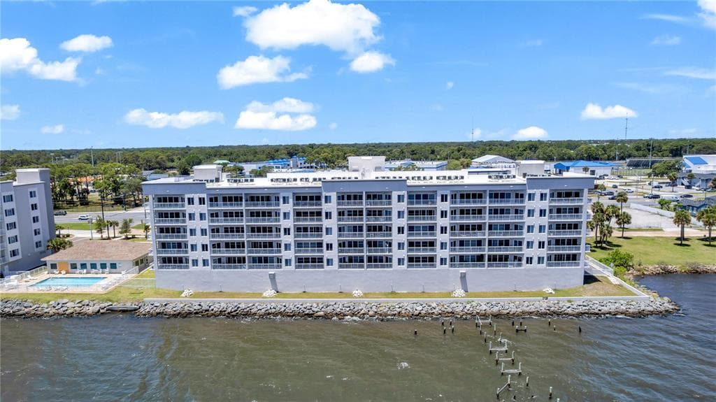 1805 RIVERSIDE DRIVE 506 photo 20
