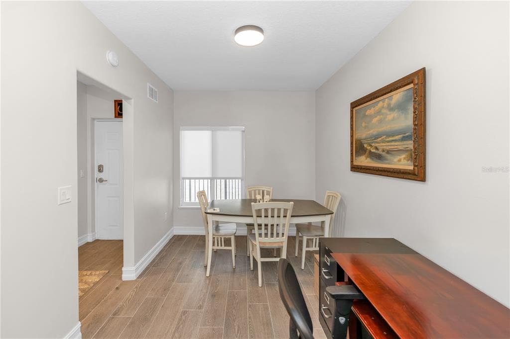 1805 RIVERSIDE DRIVE 506 photo 8