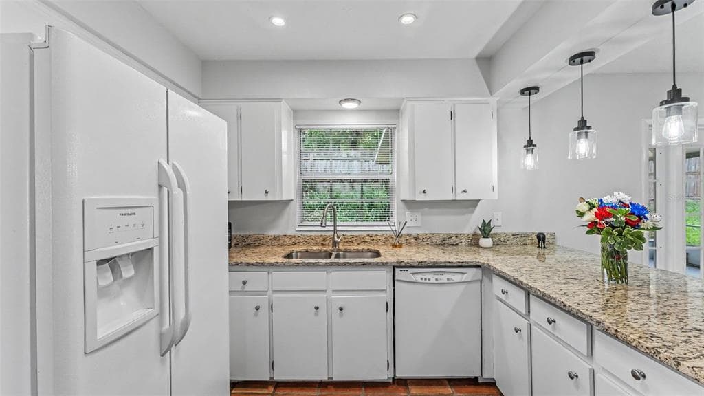 1218 LAKE ARIANA BOULEVARD photo 12