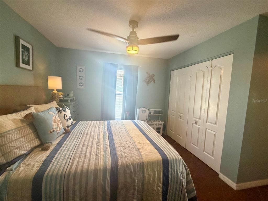107 DOUGLAS STREET photo 20