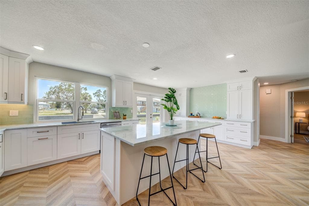 6432 BOATYARD DRIVE photo 3