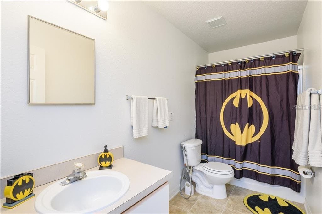 105 CEDAR HEIGHTS COURT photo 14