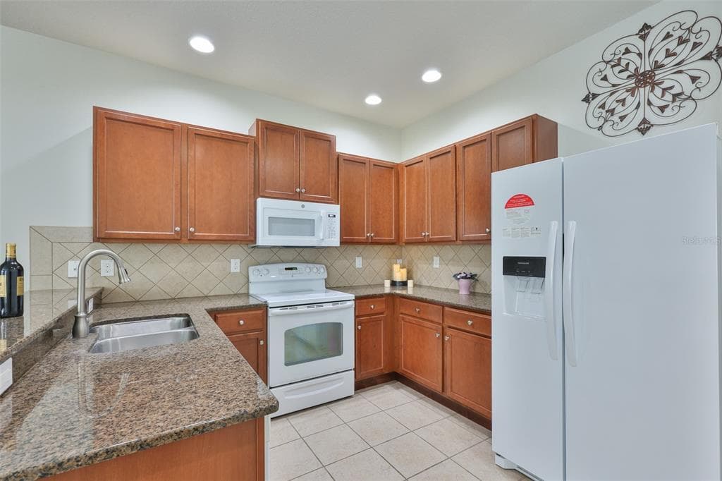 5618 SUNSET FALLS DRIVE photo 14
