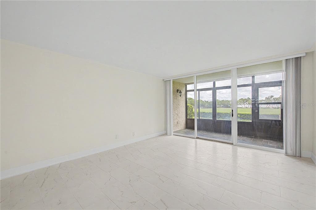 2618 COVE CAY DRIVE 109 photo 18