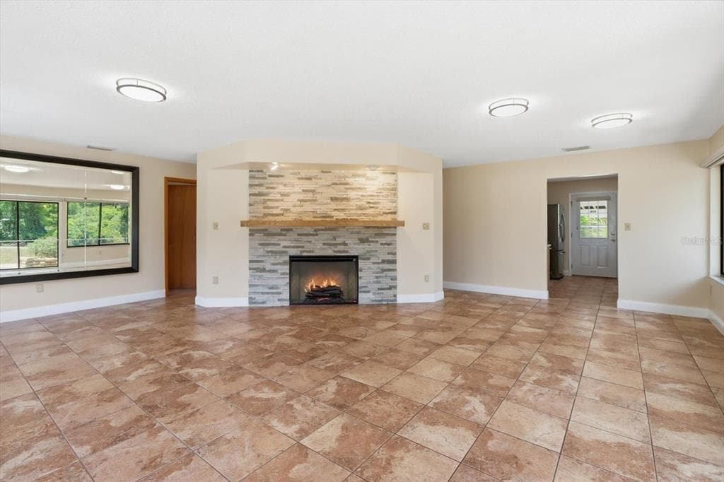 5383 N CARL G ROSE HIGHWAY photo 22